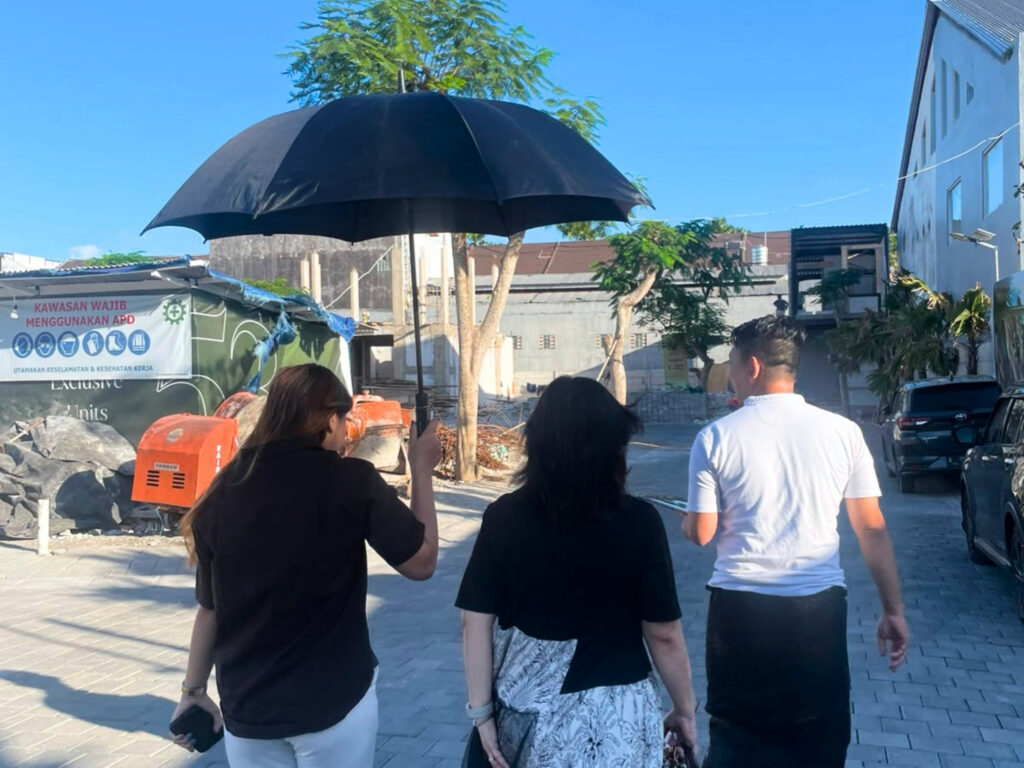 Cari Rumah di Kuta Bali? Walk In & Appointment V Residence 9 Visit-Site-V-Residence